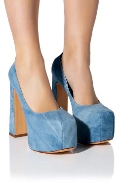AZALEA WANG ABSOLUTELY OBSESSED CHUNKY HEEL DENIM PLATFORM PUMP