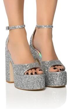 AZALEA WANG BALI GLITTER CHUNKY SANDAL IN SILVER -AKIRA salestore azalea wang bali glitter chunky sandal in silver silver 1 1