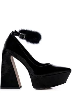 AZALEA WANG BOUDOIR CHUNKY PLATFORM PUMP IN BLACK