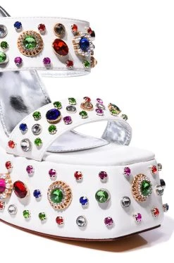 AZALEA WANG BREEZE EMBELLISHED CHUNKY SANDAL IN WHITE -AKIRA salestore azalea wang breeze embellished chunky sandal in white white 5 5