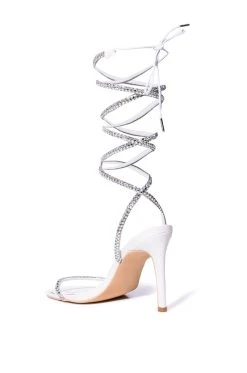 AZALEA WANG BROMLEY STRAPPY SANDAL IN WHITE -AKIRA salestore azalea wang bromley strappy sandal in white white 4 4 c1