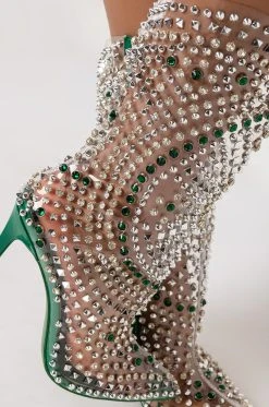 AZALEA WANG CENTER OF ATTENTION WESTERN STILETTO BOOTIE IN GREEN -AKIRA salestore azalea wang center of attention stiletto bootie in green green 5 5