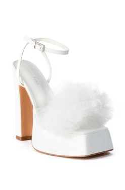 AZALEA WANG COLADA WHITE TULLE SANDAL -AKIRA salestore azalea wang colada white tulle sandal white 3 3 c1