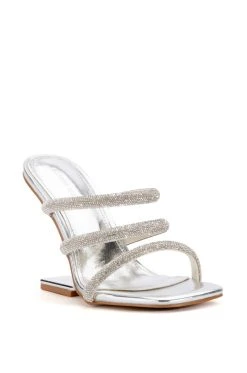 AZALEA WANG DIONNE EMBELLISHED CHUNKY SANDAL IN SILVER -AKIRA salestore azalea wang dionne embellished chunky sandal in silver silver 3 3