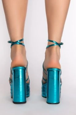 AZALEA WANG EYES ON ME CHUNKY SANDAL IN BLUE -AKIRA salestore azalea wang eyes on me chunky sandal in blue blue 4 4