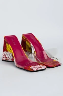 AZALEA WANG FLOWER POWER CHUNKY SANDAL IN MULTI -AKIRA salestore azalea wang flower power chunky sandal in multi multi 4 4
