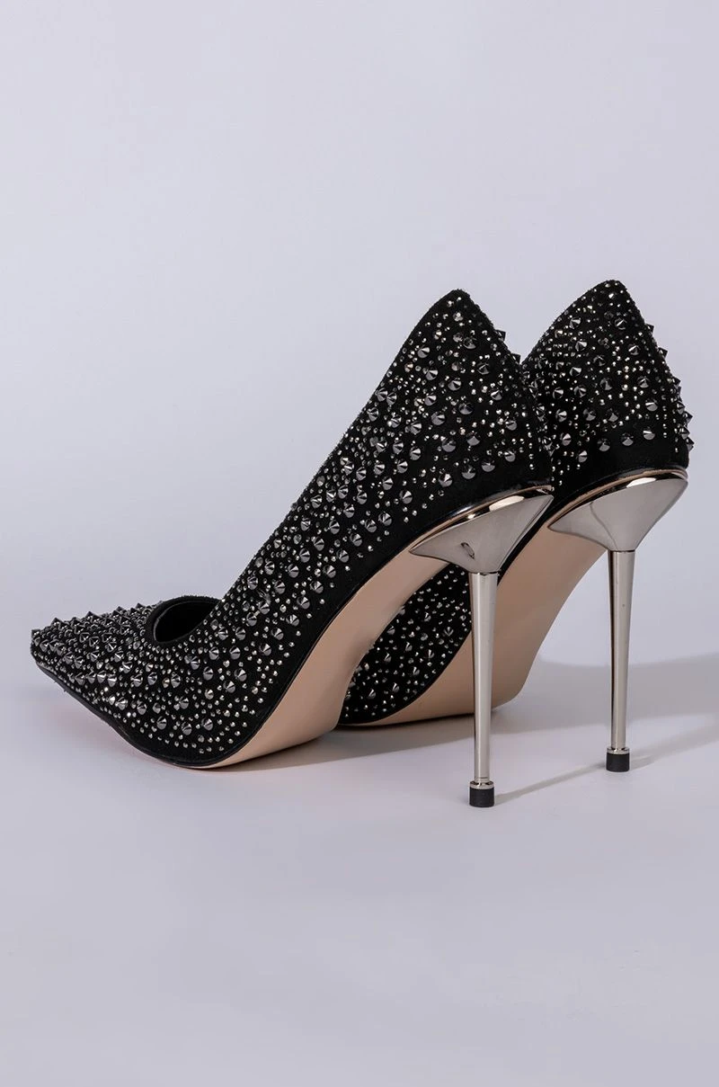 AZALEA WANG GLITCH IN THE SYSTEM STILETTO PUMP IN BLACK 5 AZALEA WANG GLITCH IN THE SYSTEM STILETTO PUMP IN BLACK - Image 5