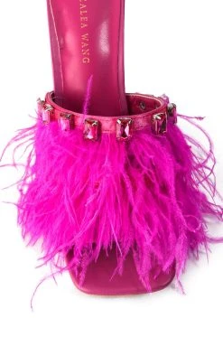 AZALEA WANG HARTFORD SANDAL WITH FEATHERS IN FUCHSIA -AKIRA salestore azalea wang hartford sandal with feathers in fuchsia fuchsia 5 5
