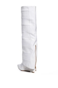 AZALEA WANG LIKE RAIN IN THE SUN WEDGE BOOT IN WHITE -AKIRA salestore azalea wang like rain in the sun wedge boot in white white 4 4