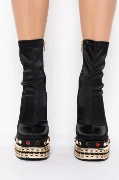 AZALEA WANG NOTICE ME CHUNKY BOOTIE IN BLACK -AKIRA salestore azalea wang notice me chunky bootie in black black 5 5