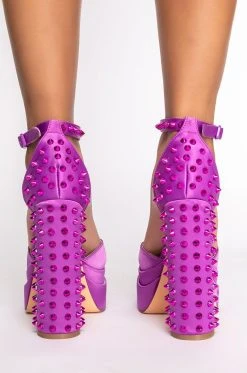 AZALEA WANG ROCK MY WORLD SANDAL IN PURPLE -AKIRA salestore azalea wang rock my world sandal in purple purple 4 4