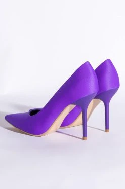 AZALEA WANG SIMPLY CHIC STILETTO PUMP IN PURPLE -AKIRA salestore azalea wang simply chic stiletto pump in purple purple 5 5