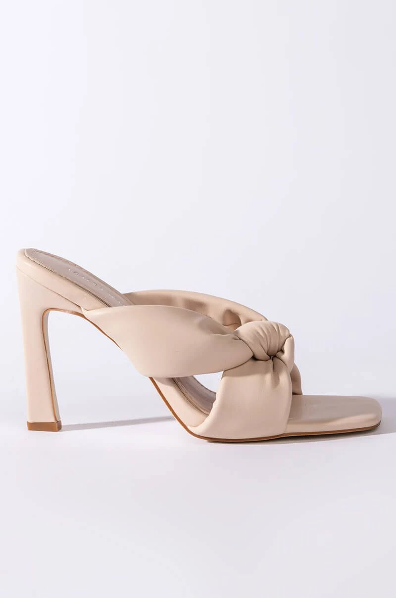 AZALEA WANG SWEET LIKE SUNDAY CHUNKY SANDAL IN BONE 2 AZALEA WANG SWEET LIKE SUNDAY CHUNKY SANDAL IN BONE - Image 2