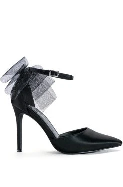 Alternative view of AZALEA WANG SWEETIE TRENDY BOW PUMPS IN BLACK