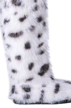 AZALEA WANG TUNDRA FURRY OVER THE KNEE BOOTS IN MULTI -AKIRA salestore azalea wang tundra furry over the knee boots in multi multi 5 5