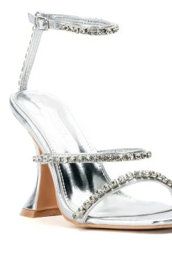 AZALEA WANG UNLIMITED EMBELLISHED SANDAL IN SILVER -AKIRA salestore azalea wang unlimited embellished sandal in silver silver 5 5