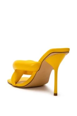 AZALEA WANG WALK ON BY PUFF SANDAL IN YELLOW -AKIRA salestore azalea wang walk on by puff sandal in yellow yellow 4 4 c1