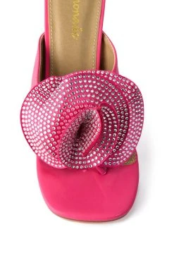 BOUQUET PINK FLOWER SANDAL -AKIRA salestore bouquet pink flower sandal pink 5 5