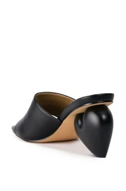BUBBLEHEART CHUNKY SANDAL IN BLACK -AKIRA salestore bubbleheart chunky sandal in black black 4 4