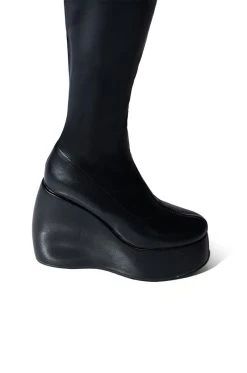 DARCY BLACK WEDGE BOOT -AKIRA salestore darcy black wedge boot black 5 5