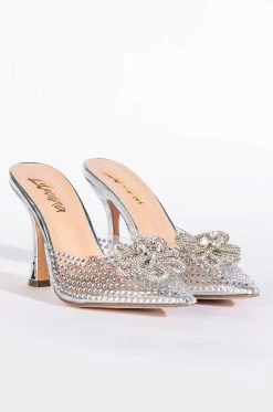 DIVINNY EMBELLISHED PUMP IN SILVER 10 DIVINNY EMBELLISHED PUMP IN SILVER -AKIRA salestore divinny embellished pump in silver silver 4 4