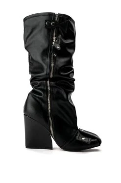 LUXE IN LOVE KNEE HIGH CHUNKY BOOT IN BLACK -AKIRA salestore luxe in love knee high chunky boot in black black 3 3 c1