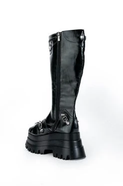 NEW KIDS FLATFORM BOOT IN BLACK -AKIRA salestore new kids flatform boot in black black 5 5