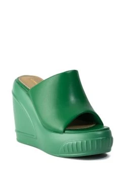 Alternative view of OCEAN EYES WEDGE SANDAL IN GREEN