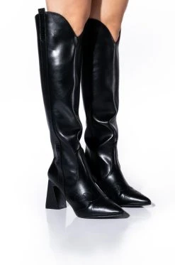POSTED BLACK KNEE HIGH WESTERN BOOT