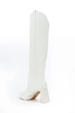 POSTED WHITE KNEE HIGH WESTERN BOOT -AKIRA salestore posted white knee high western boot white 5 5