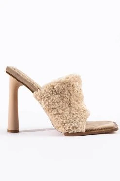 Alternative view of SUNNY CHUNKY SANDAL IN CREAM